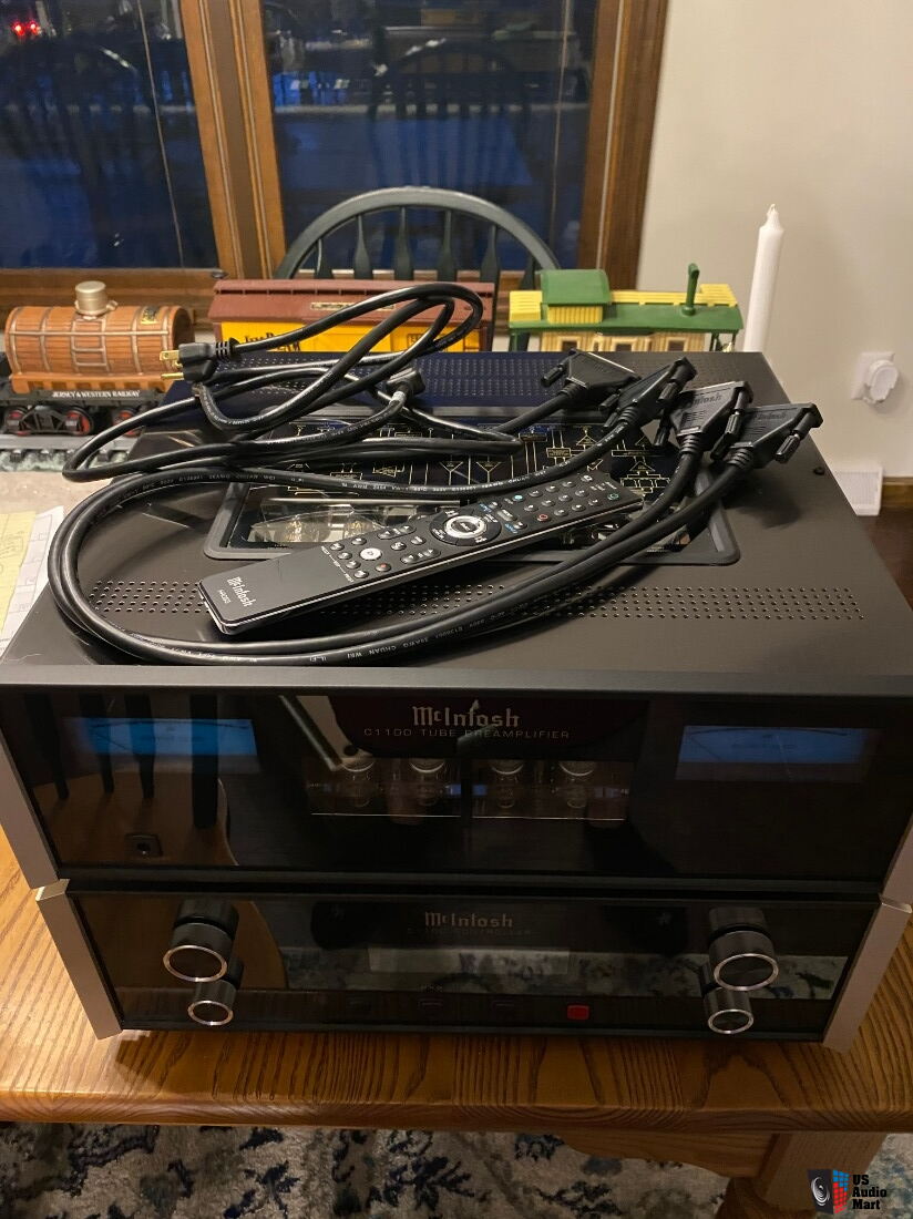 McIntosh C1100 Tube Preamp Photo 2523978 US Audio Mart