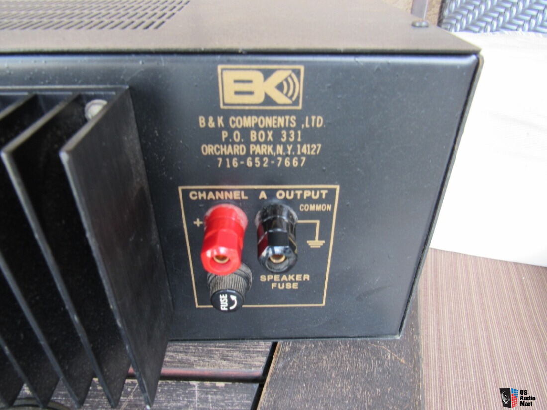 B&K Components ST140 Power Amplifier Silver Face EX 140 version