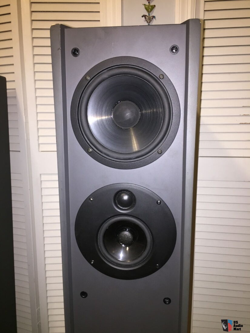 Henry Kloss Cambridge Soundworks Newton T500 Speakers, Serious ...