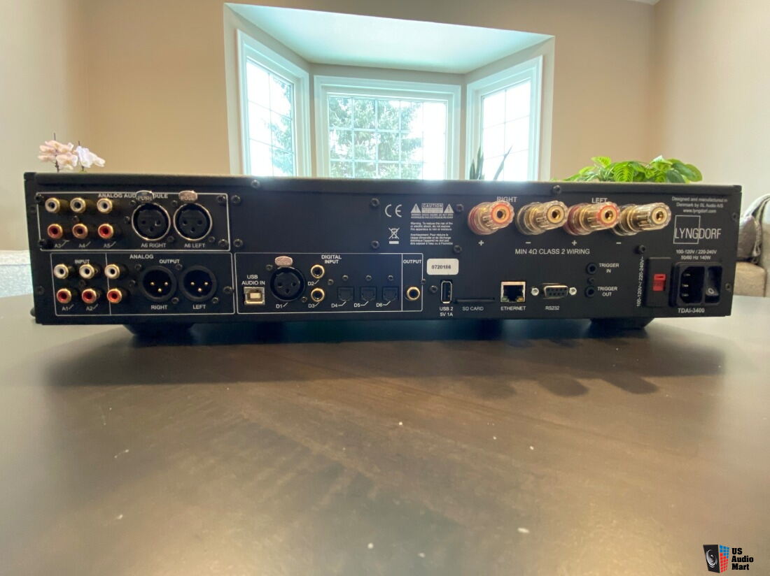 Lyngdorf TDAI3400 Integrated Amp with HighEnd Analog Inputs LIKE NEW