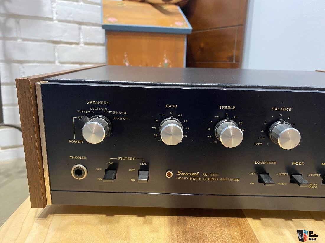 生まれのブランドで SANSUI AU-α505RX アンプ