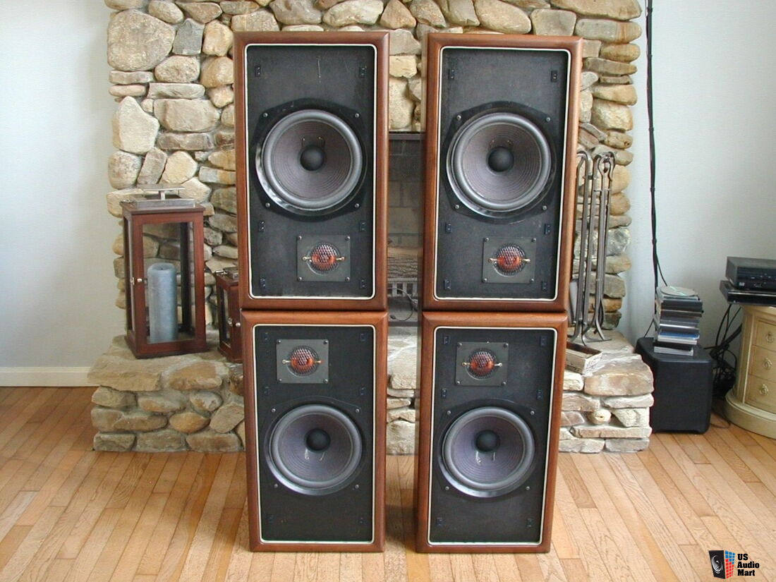 advent stereo speakers