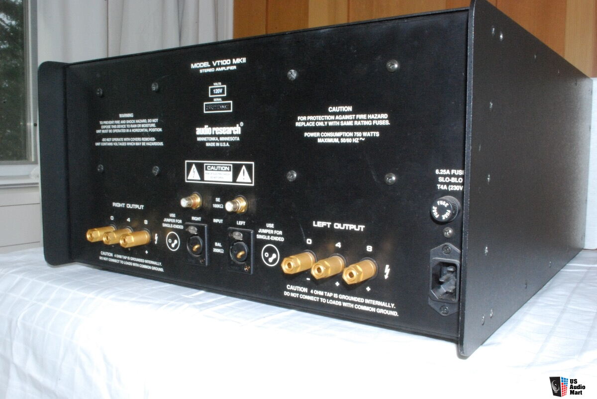 Audio Research VT100 Mk II & LS2B Mk II Photo