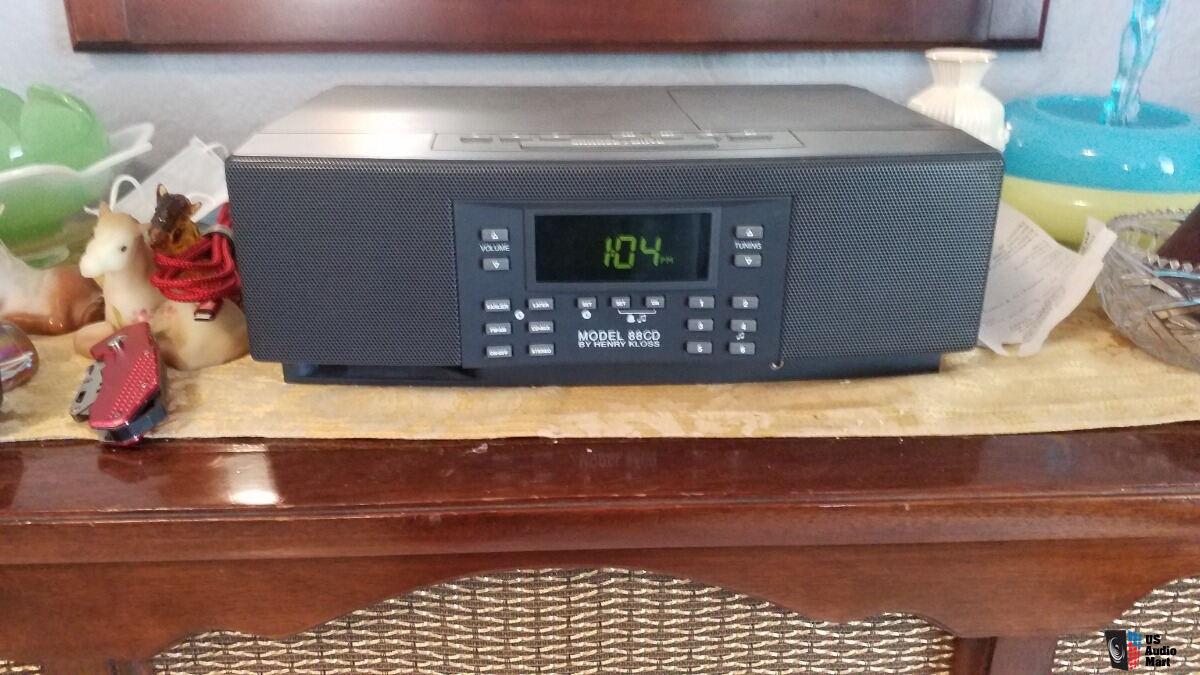 Henry Kloss Model 88 Radio / CD Player Photo 2685708