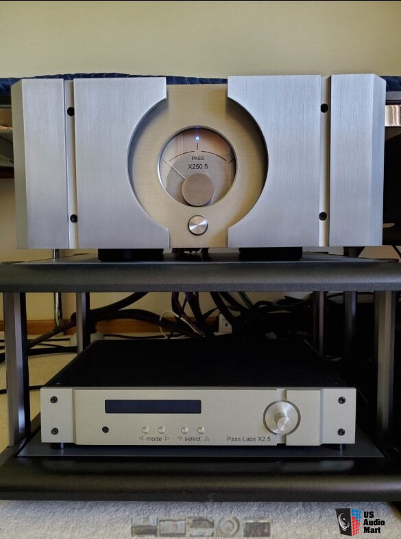 Pass Labs X2.5 Pre Amplifier from the genius of Nelson Pass Photo ...