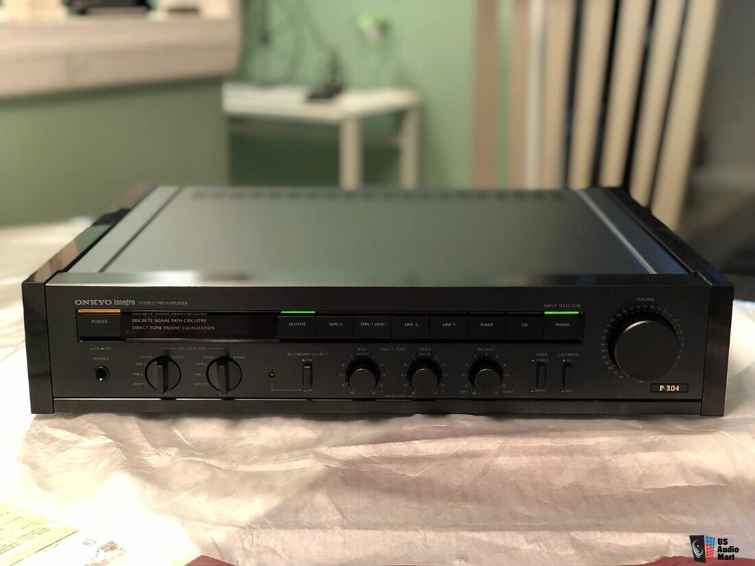 BRAND NEW Onkyo Integra P-304 Stereo Preamplifier MM/MC 120V