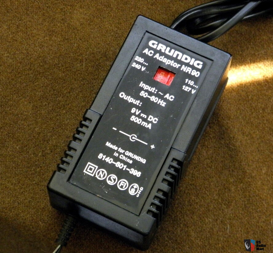 Grundig Satellit 700 - Weltempfänger / Radio / Funktionsfähig in