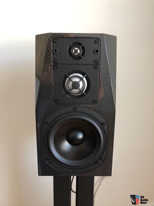 nht c3 speakers