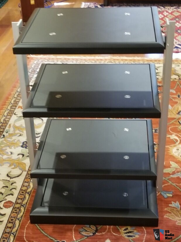 Finite Elemente Pagode Signature Rack - German Isolation System - Four ...