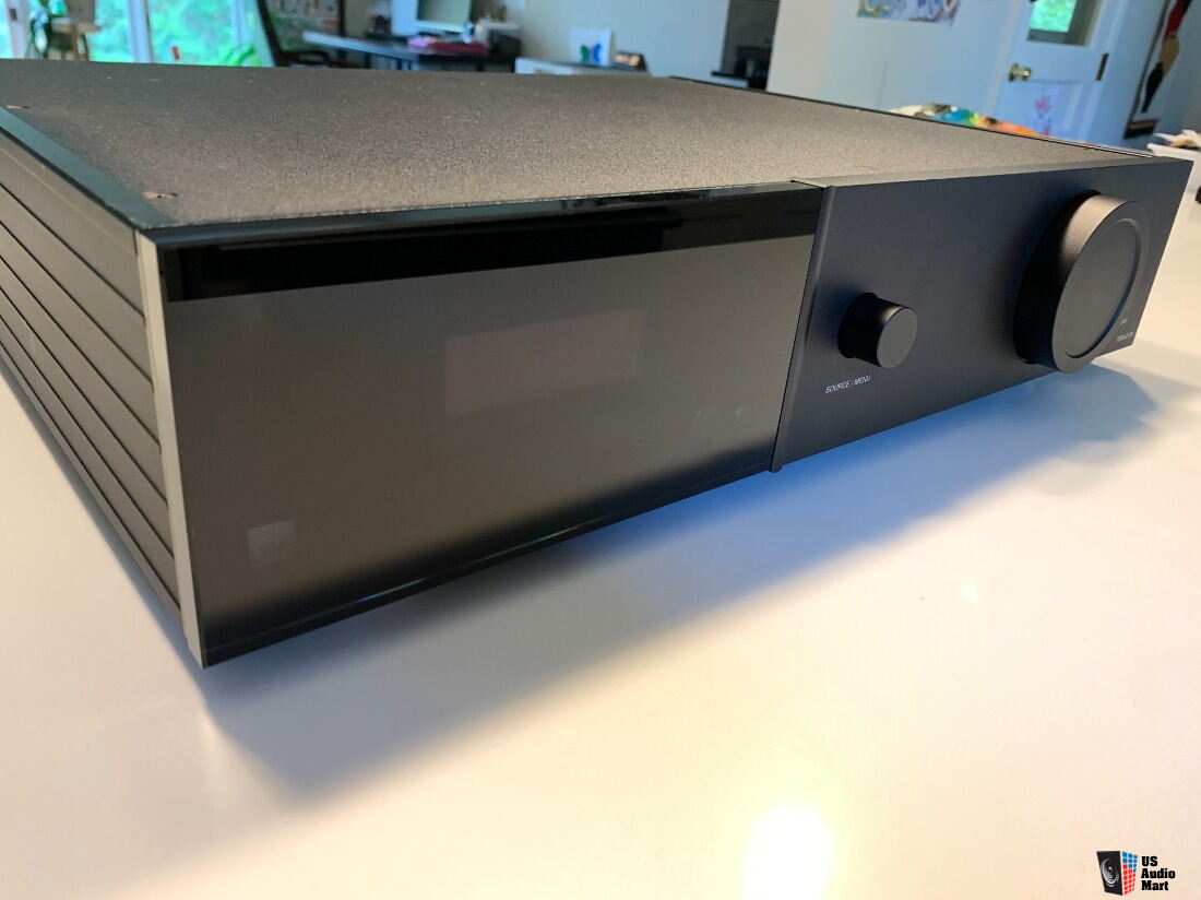 Lyngdorf TDAi2170 Integrated Digital Amp with Room Perfect Photo