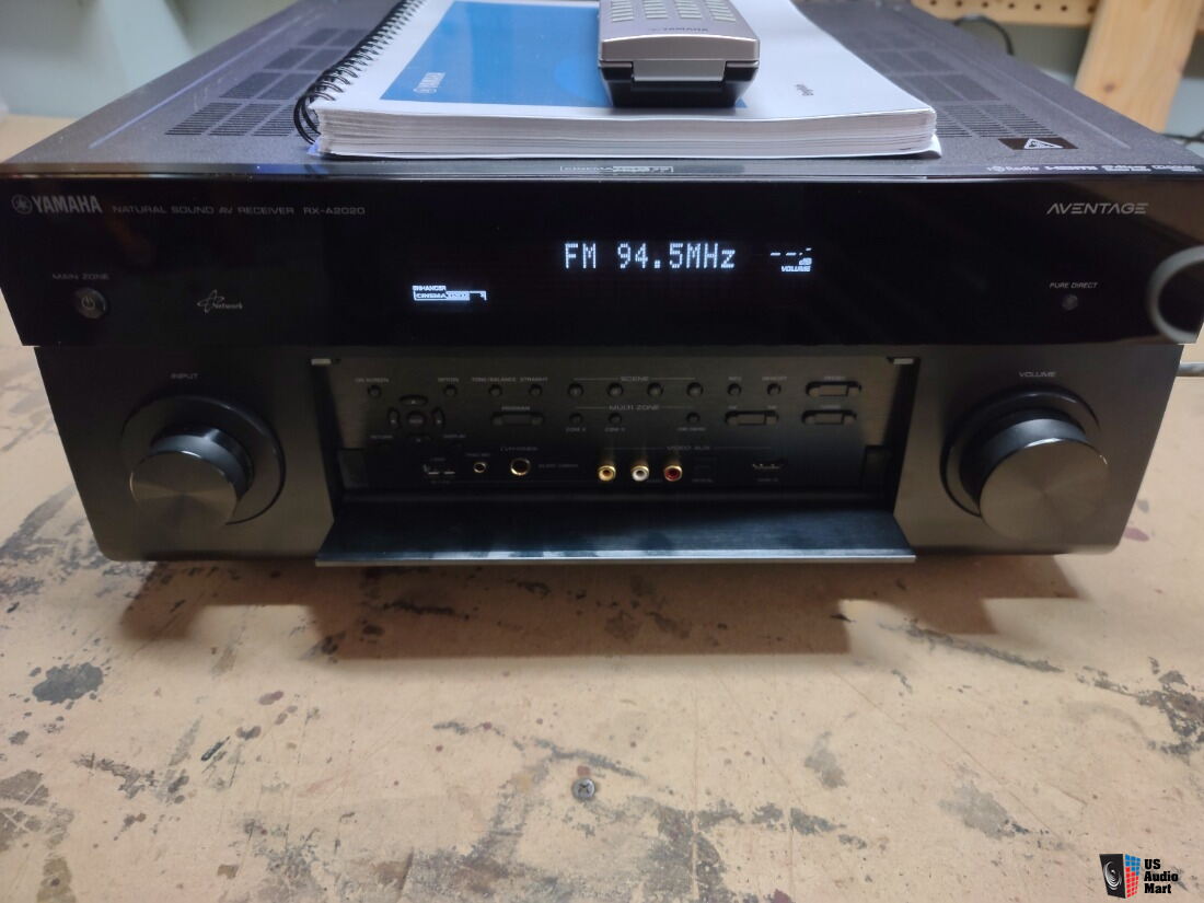 Yamaha Aventage RX-A2020 9.2 Channel AV Receiver - Great Condition