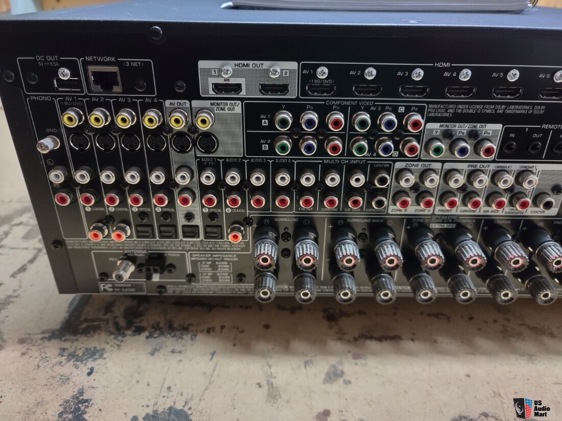 Yamaha Aventage RX-A2020 9.2 Channel AV Receiver - Great Condition