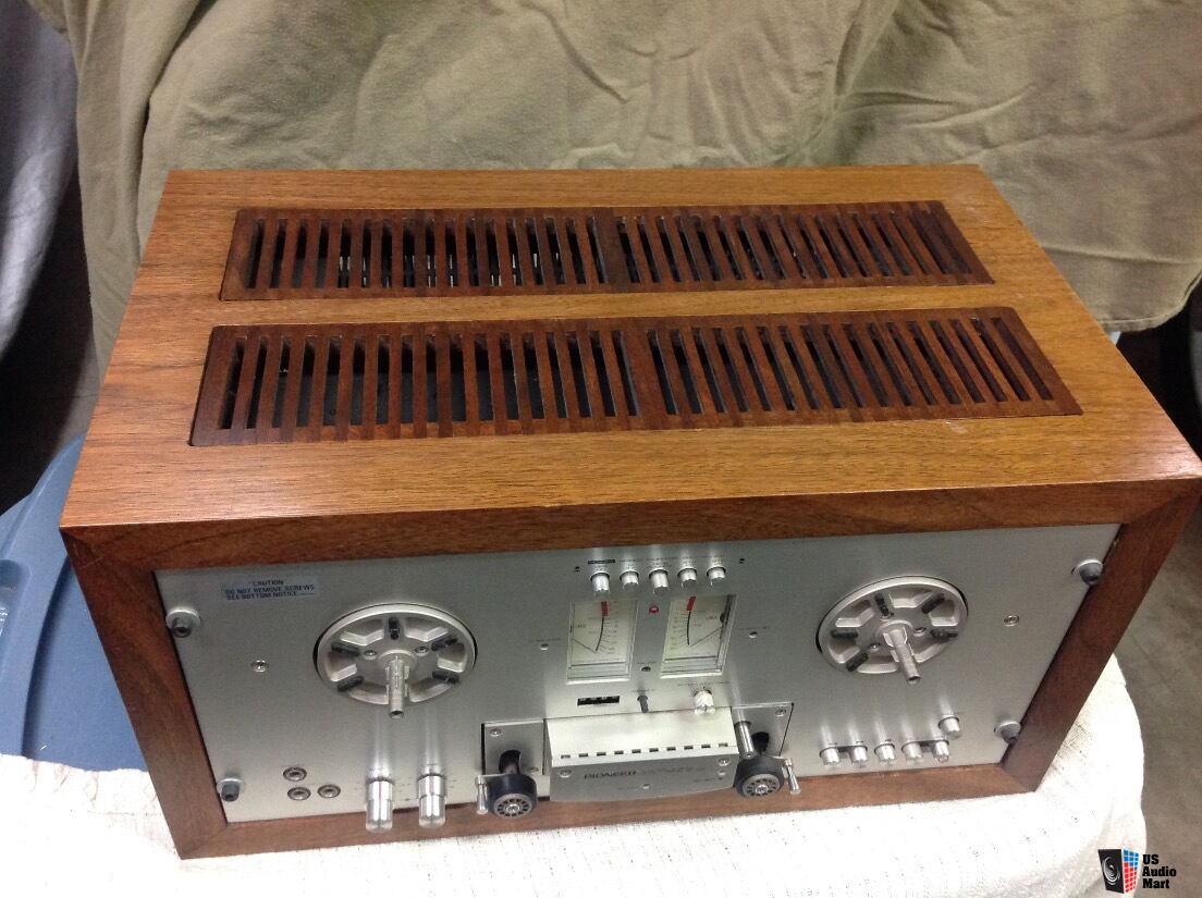 Pioneer RT-701 Reel to Reel Tape Deck with Beautiful Wood Cabinet Photo  #3088760 - Canuck Audio Mart