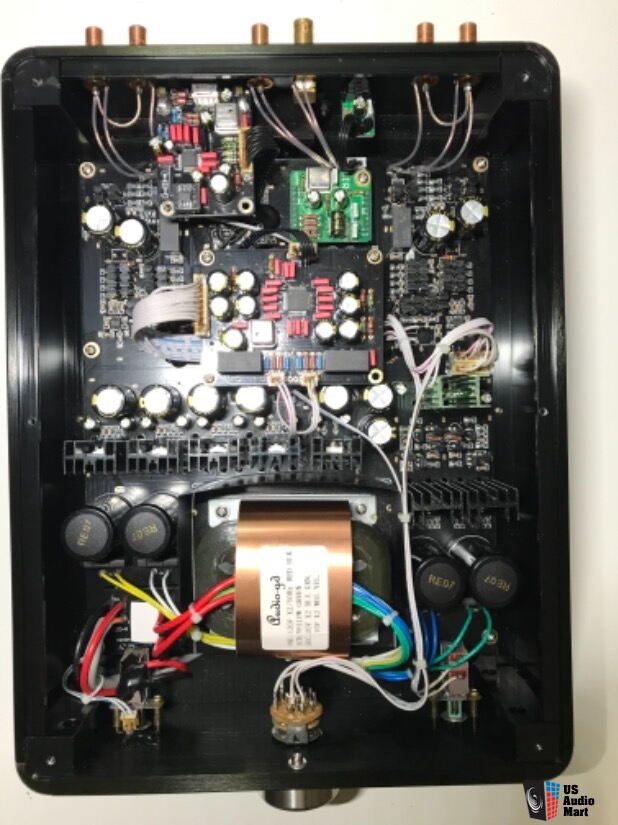 Audio GD NFB-3 DAC. Sabre32 DA ES9018 Chip, TCXO crystal