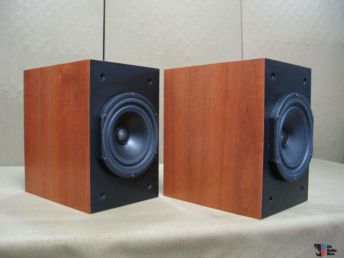 Vandersteen Audio VLR Wood ( Cherry ) Original Box and Packaging Photo  #3189742 - Canuck Audio Mart