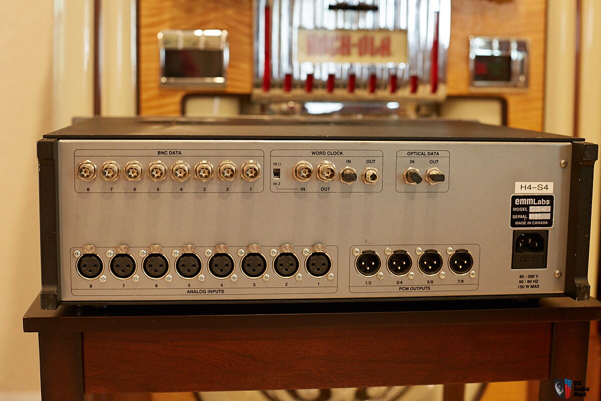 meitner-design-emm-labs-adc8-mk-iv-analogue-to-digital-converter-photo