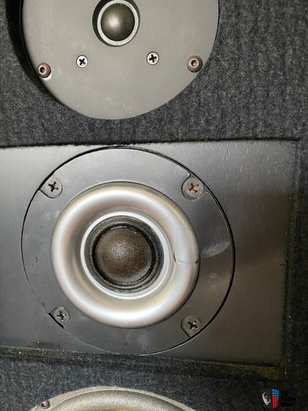 Acousutic research AR9 speakers - restored and recapped For Sale