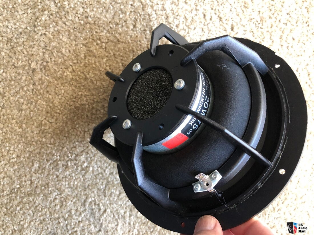 Dynaudio 20W75 Woofer, 8 ohm used Photo #3276394 - US Audio Mart
