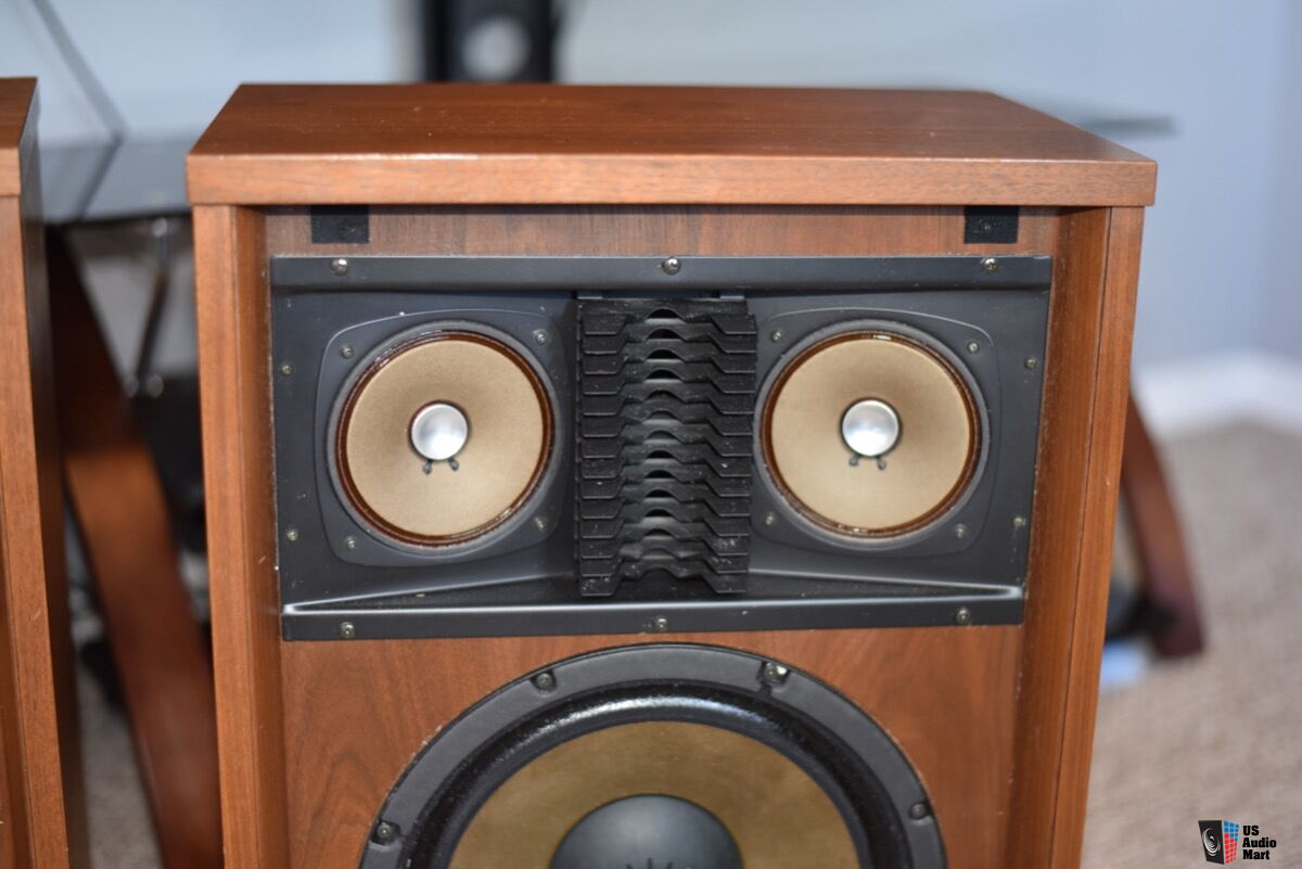 Sansui Sp 2500 Vintage Speakers In Excellent Shape Photo Us Audio Mart