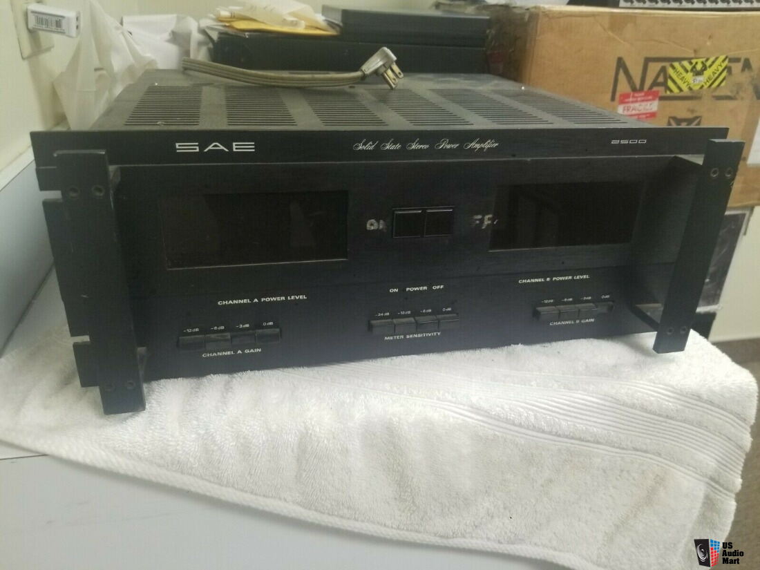 Rare Vintage SAE 2500 MK 25 Professional Solid State Stereo Power