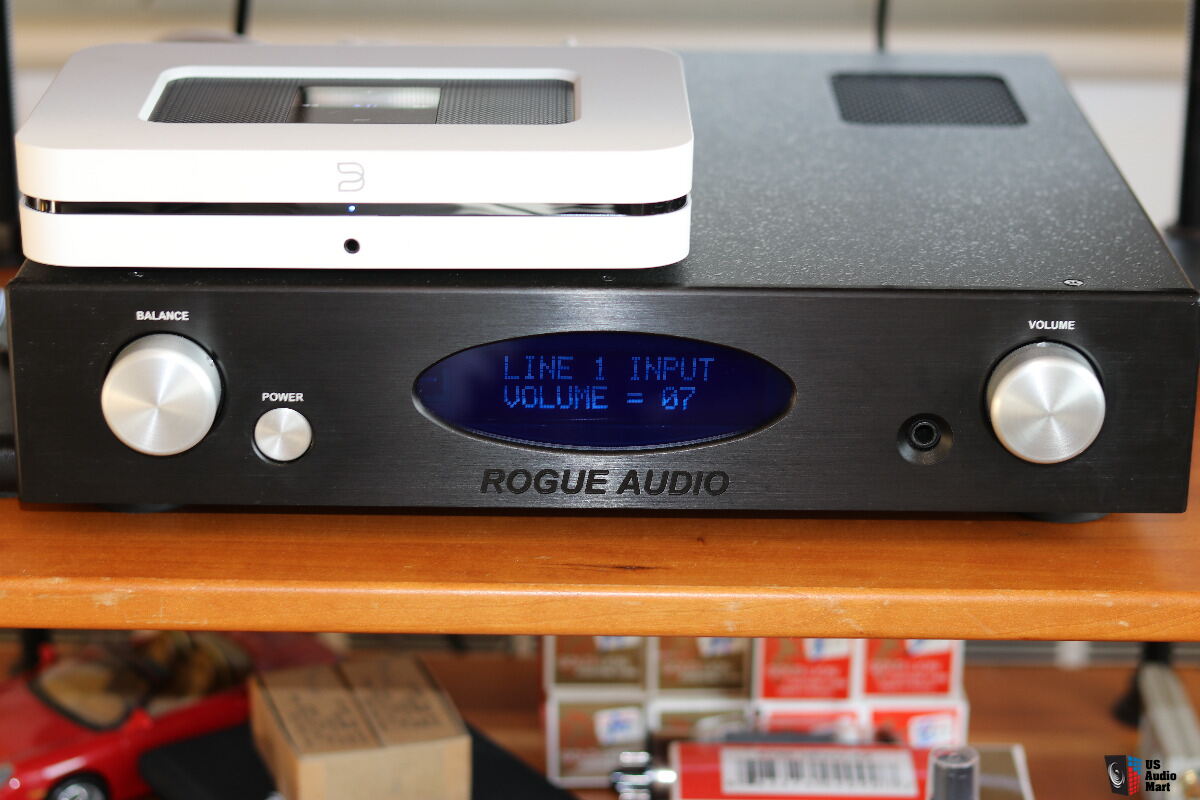 Award Winning Rogue RP1 Tube Pre Amp, Perfect with NOS