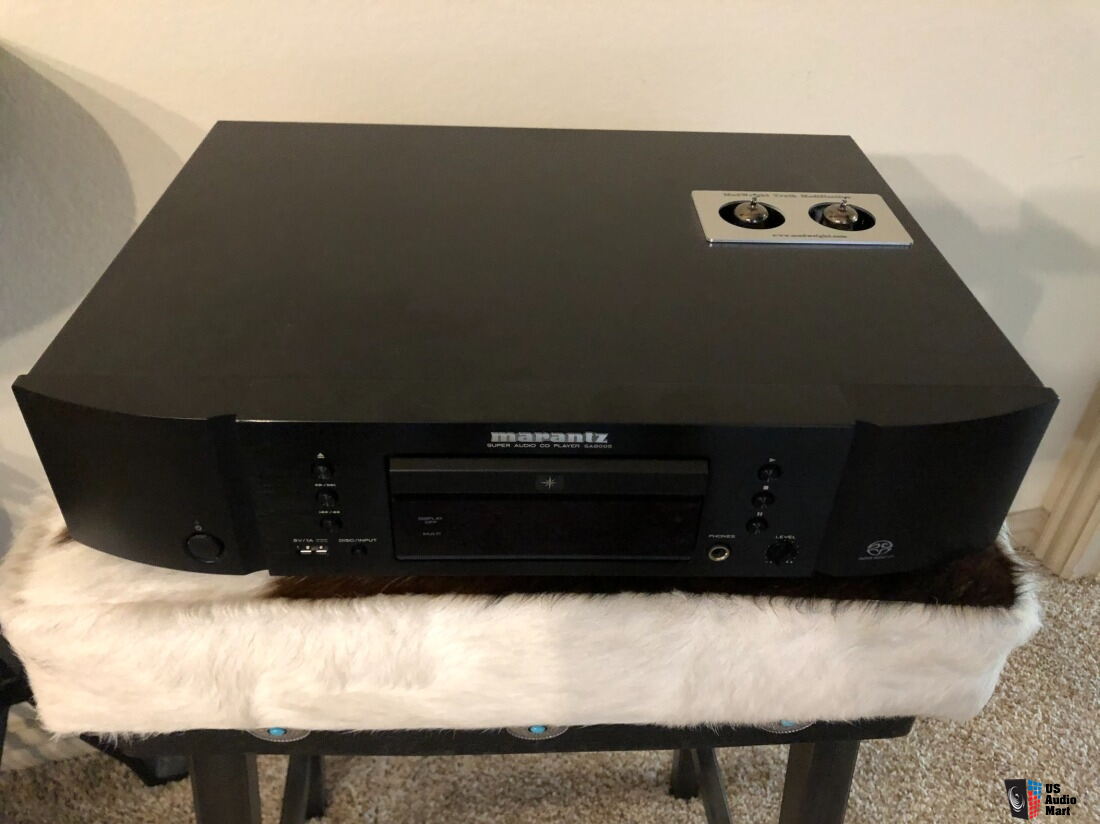 Marantz SA-8005 SACD player with Modwright Truth package Photo