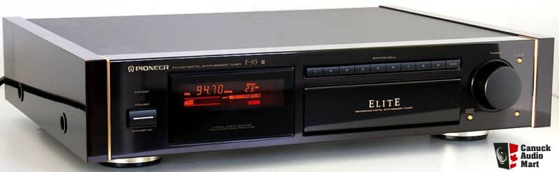 Pioneer Elite F-93 tuner in virtually brand new & absolutley stunning condition!