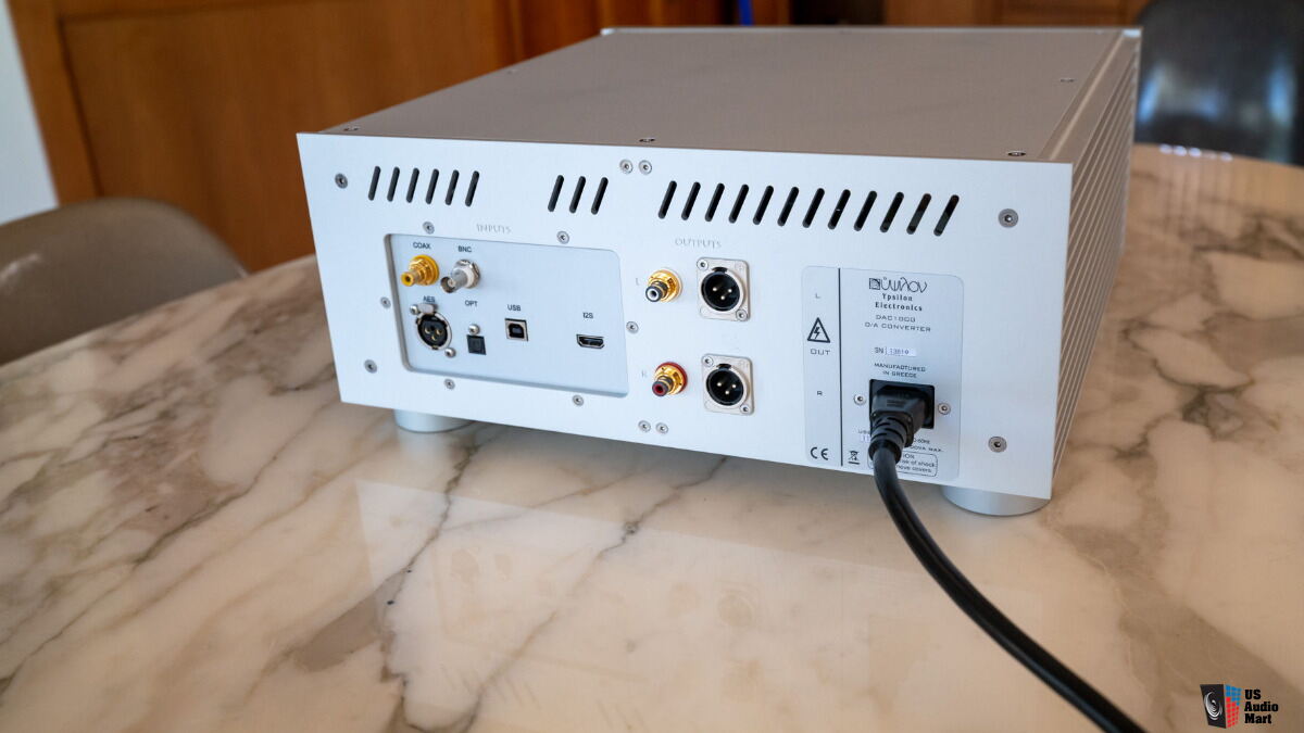 Ypsilon DAC 1000 Current DAC with about 300 hours of use Photo