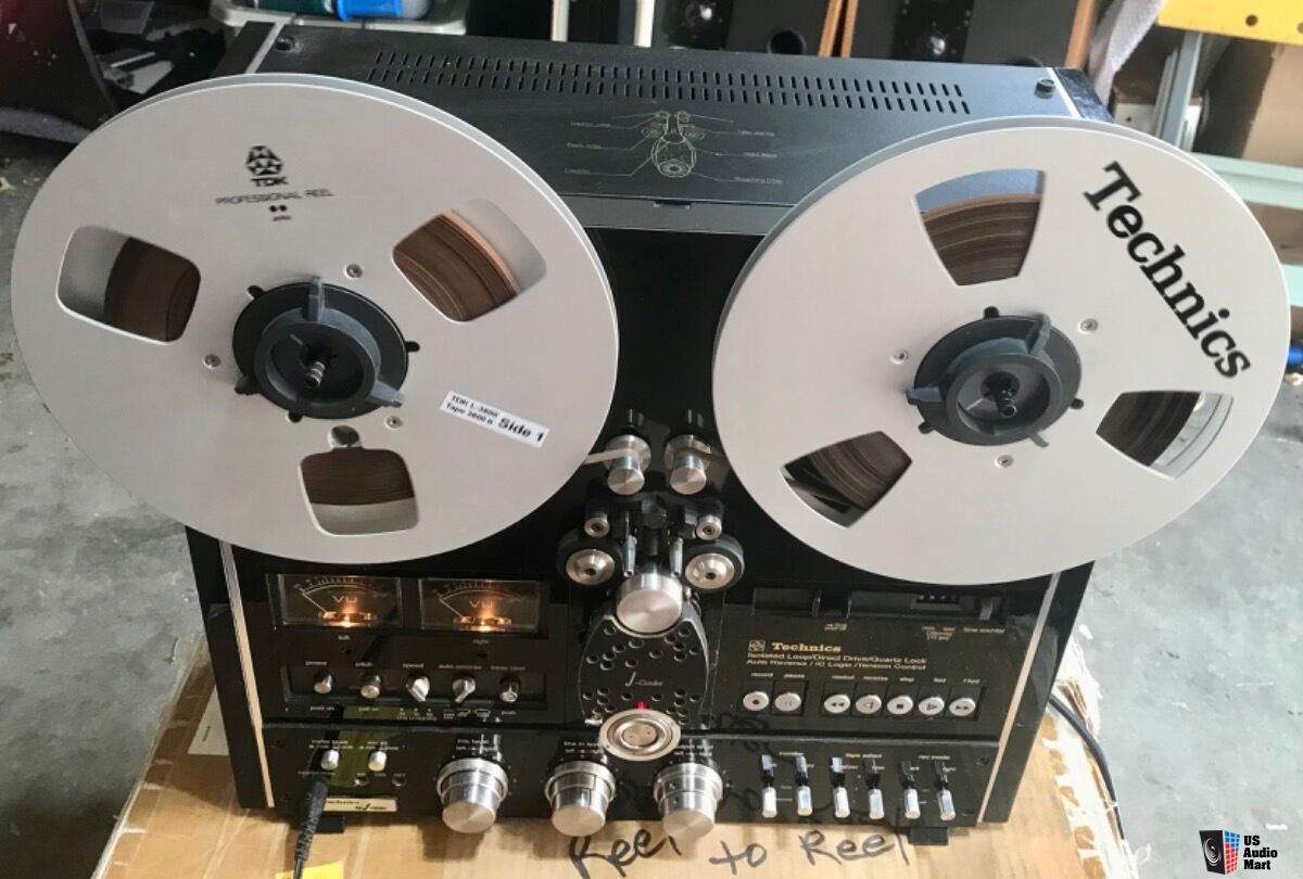 Open Reel To Reel - Technics RS-1700 4-Track 2-Channel Reel to