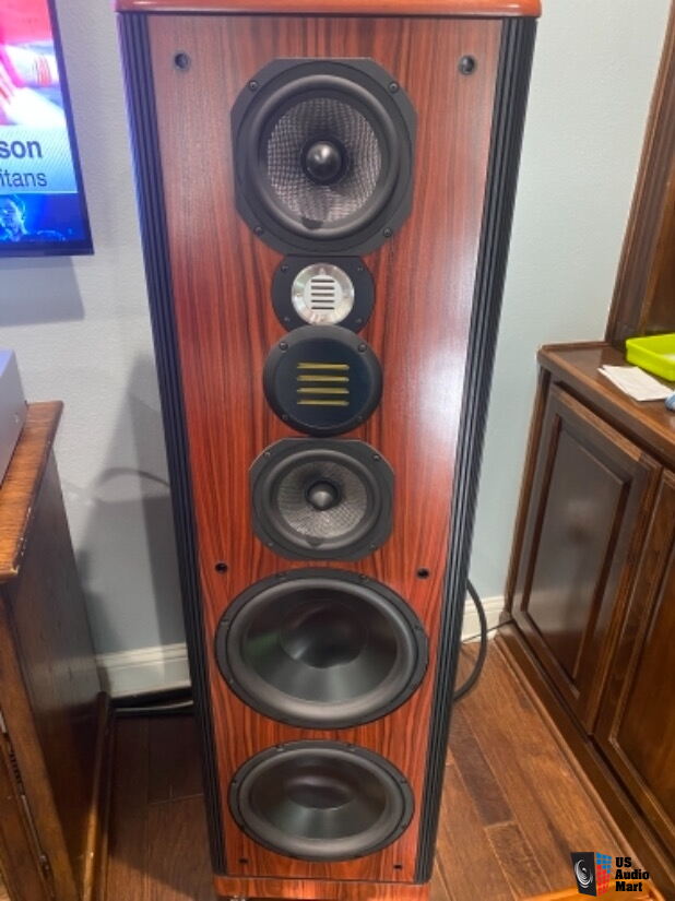 Legacy Focus SE Rosewood Photo 5123801 US Audio Mart