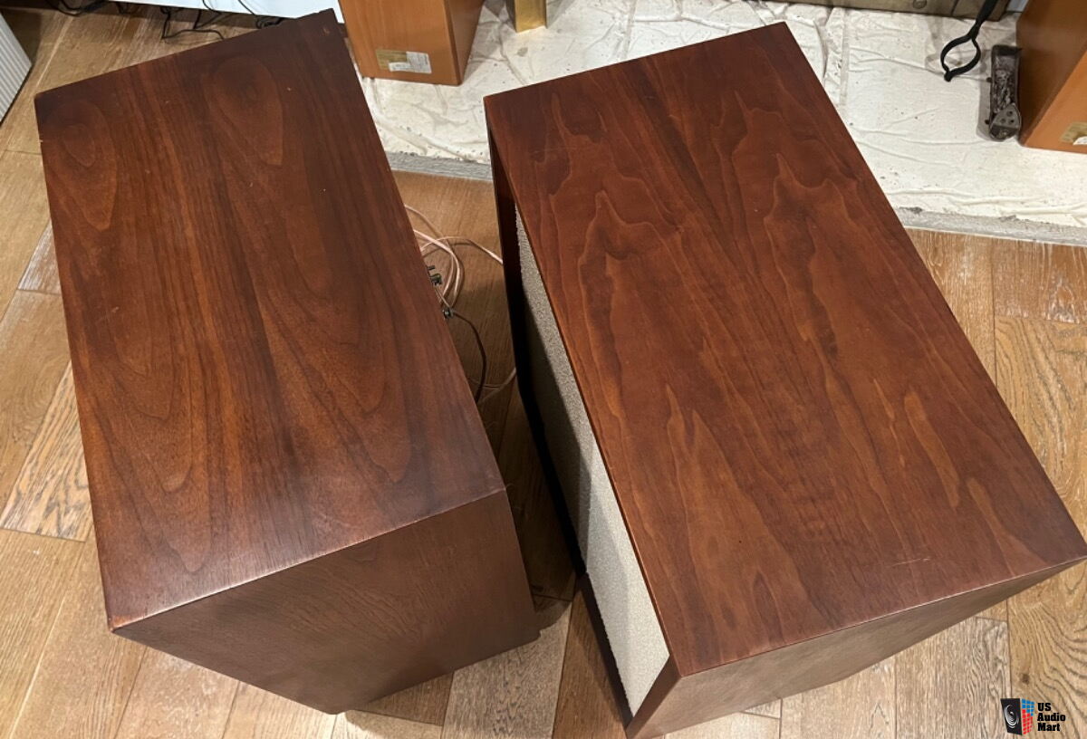 KLH MODEL SEVEN Model 7 Rare Floor Speakers One Pair Excellent 