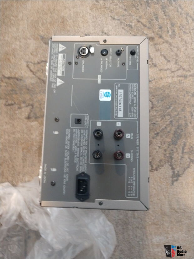 Denon POA S10 Monoblock Amplifiers 300 watts 4 ohms Photo