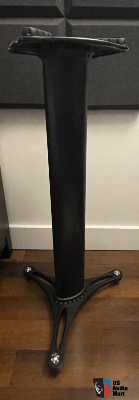Ultimate Support MS-90/36B Studio Monitor Stand filled with total ...