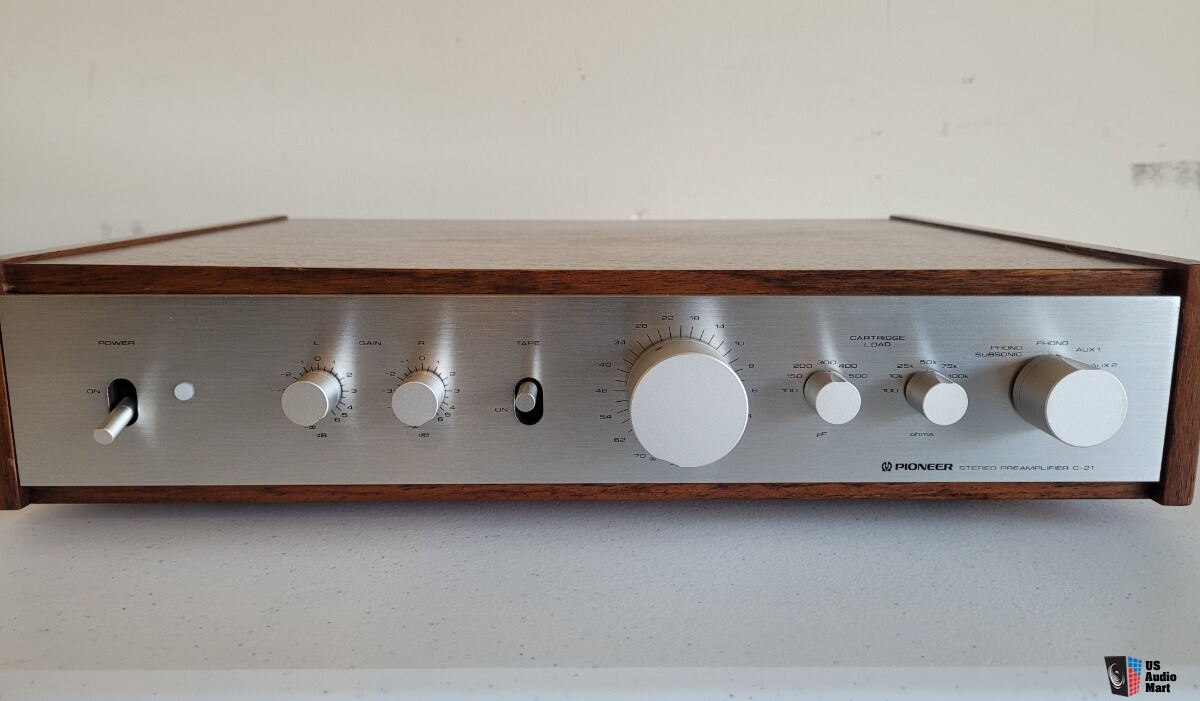 Pioneer C21 Preamp in wood case Photo #3765199 - US Audio Mart