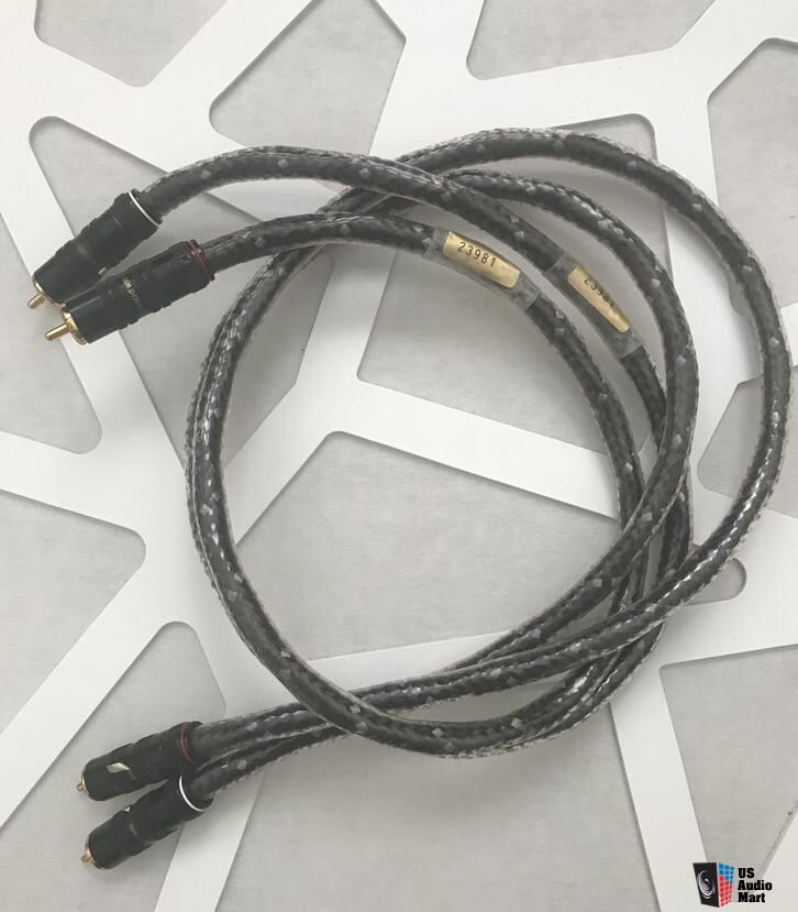 Straightwire Virtuoso R Audio Cables 1.0 Meter (RCA) Photo #3894718 ...