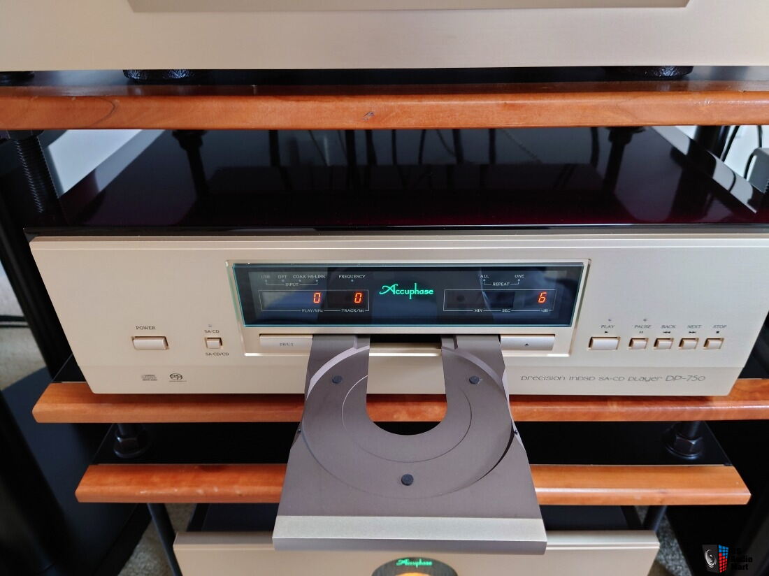 Accuphase DP750 Precision MDSD SACD Player Photo 3989588 US Audio Mart