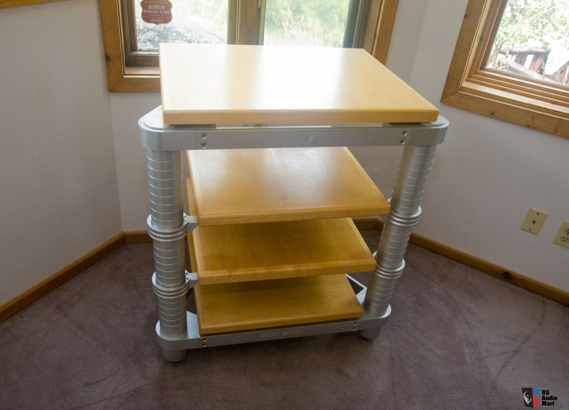 Acoustic Dreams Audio Rack with special top shelf for turntables Photo ...