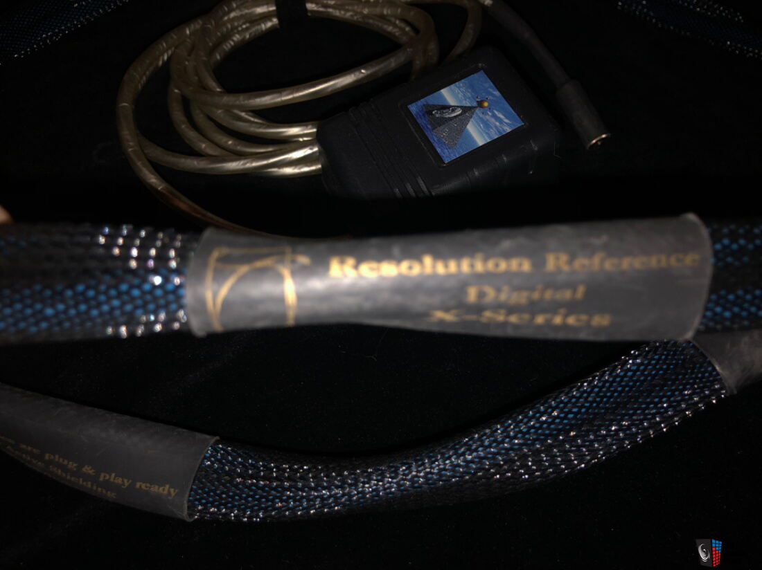 synergistic-research-resolution-reference-x-series-digital-cable-with
