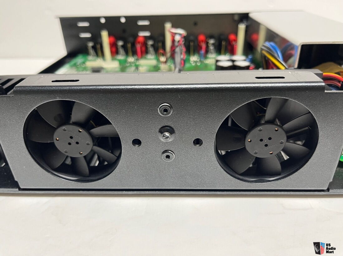 Linn AV 5125 - 5 Channel Power Amplifier- Black- In Mint Condition