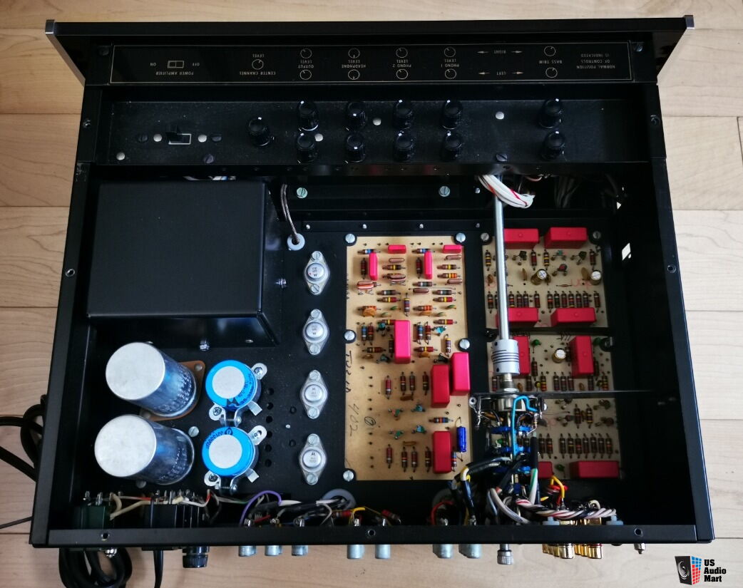 Vintage mcintosh c28 solid state stereo preamplifier photo 4058748