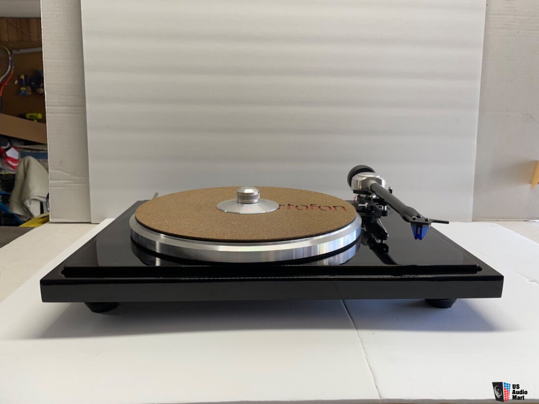 EAT B Sharp Turntable Photo #4106797 - UK Audio Mart