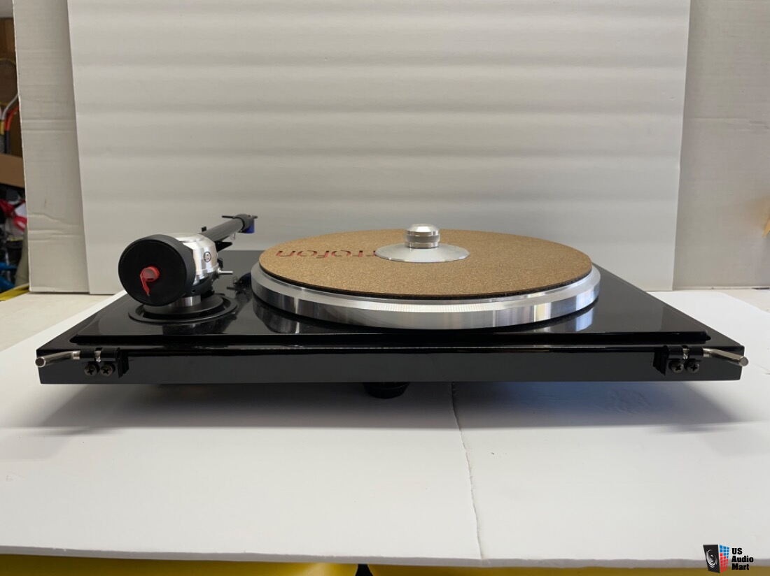 EAT B Sharp Turntable Photo #4106797 - UK Audio Mart