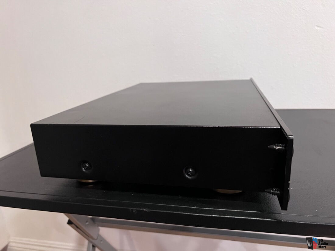 Parasound P/LD-1100, Line Drive Preamplifier with original remote ...