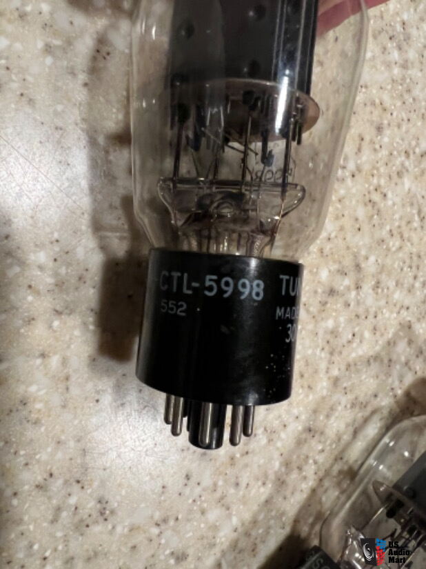 Tube électronique IBM 5998 - Paire Appariée (matched Pair) - NOS (New