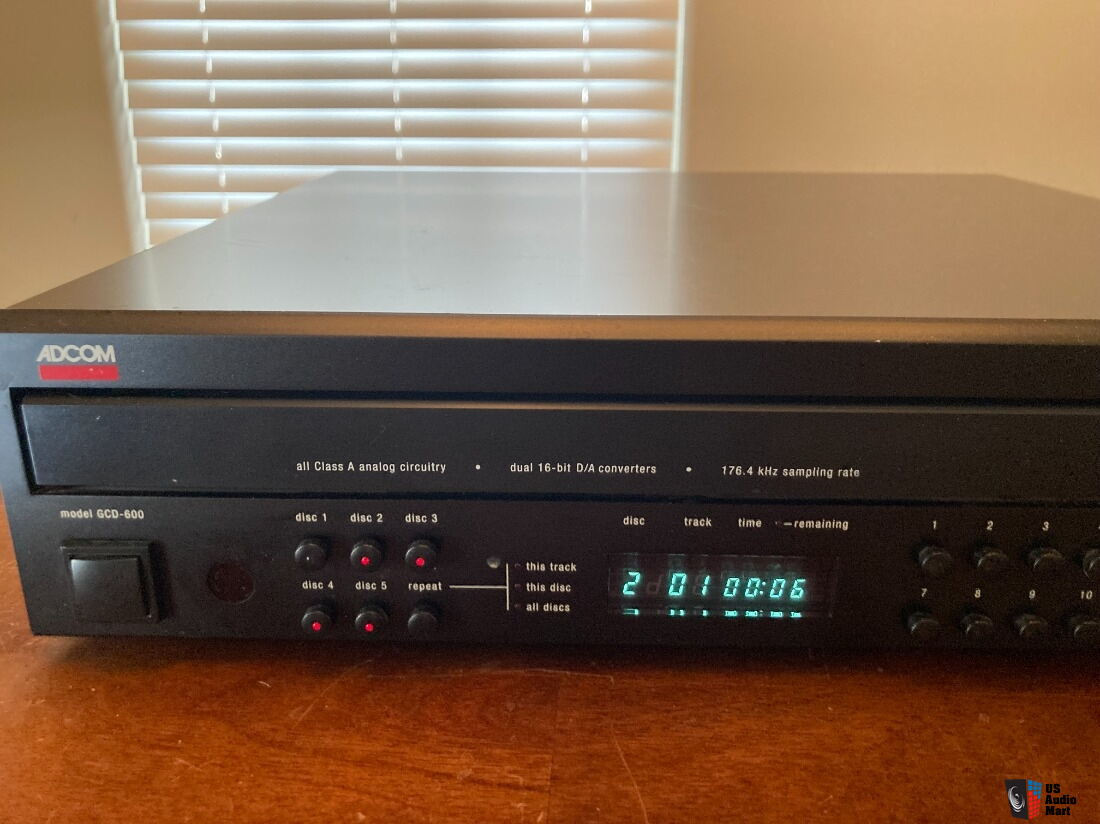 Adcom GCD-600 5 Disc CD Changer/ Player Perfect Working Condition Photo ...