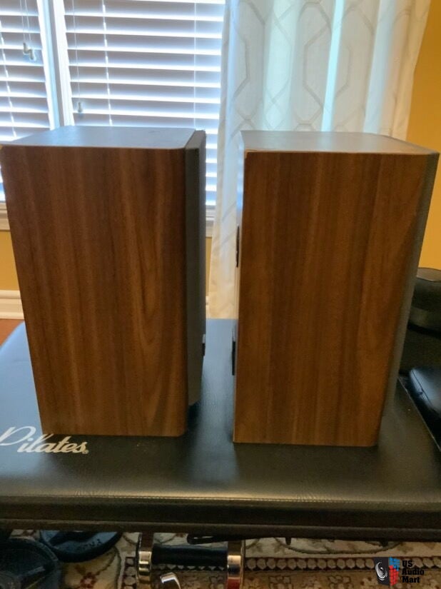 jbl-lx22-bookshelf-speakers-for-sale-canuck-audio-mart