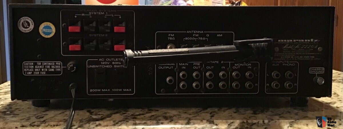 Récepteur Vintage Marantz 2226 B En état De Marche, Avec Patine