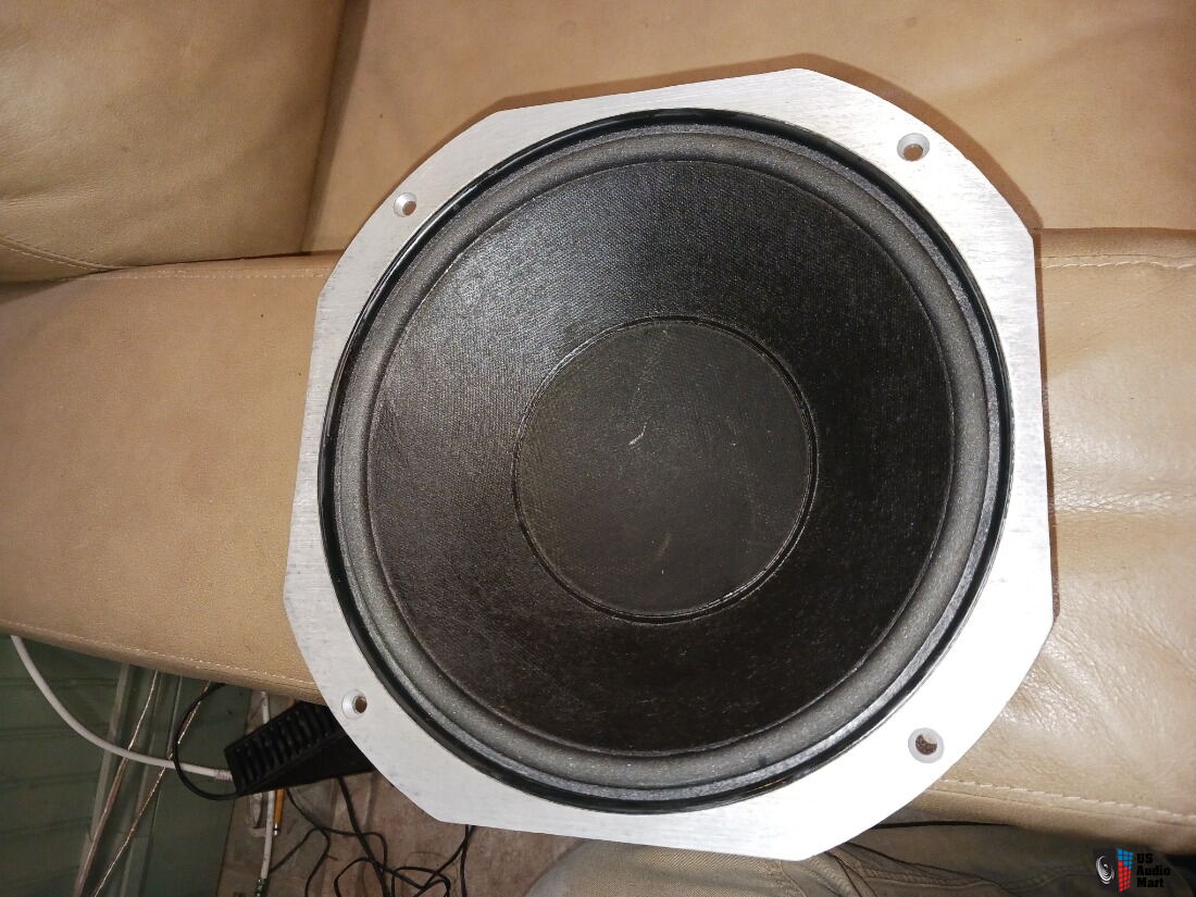 JBL 2121H 10