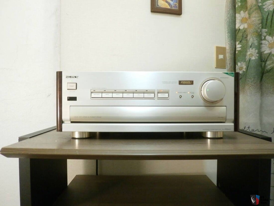 Sony TA-F555ESJ Integrated Amplifier For Sale - US Audio Mart