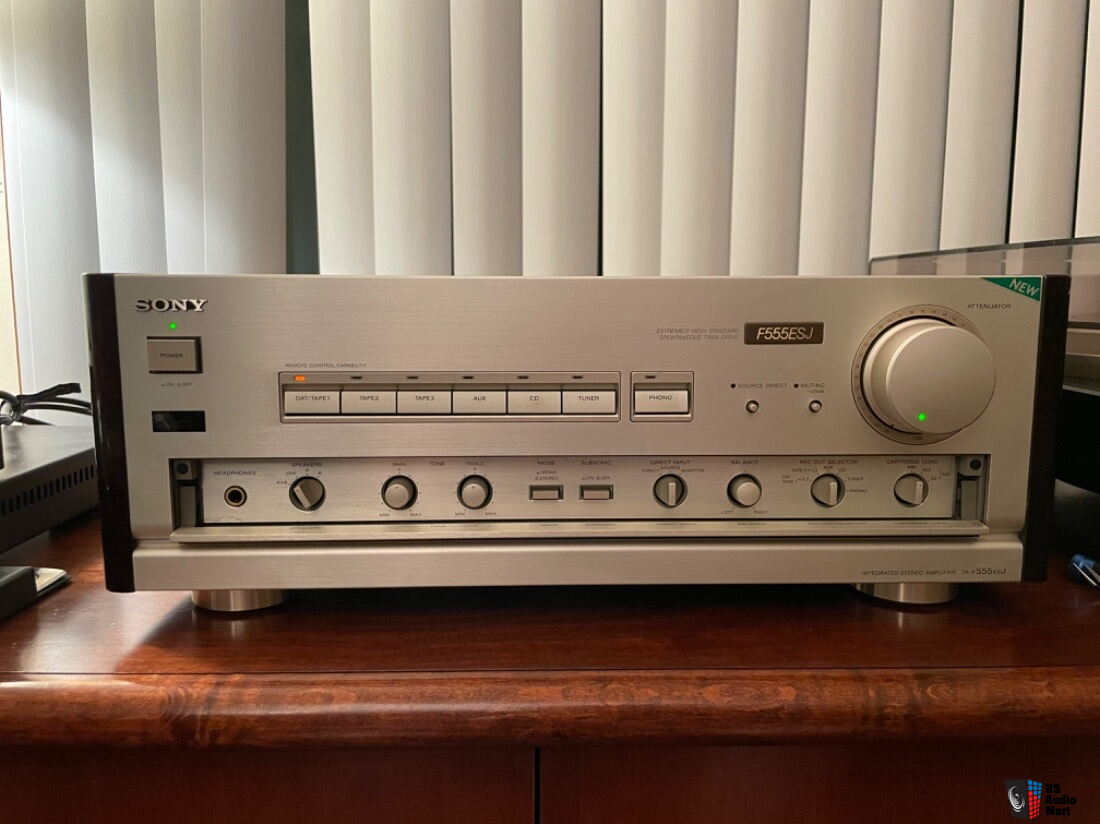 Sony TA-F555ESJ Integrated Amplifier For Sale - US Audio Mart